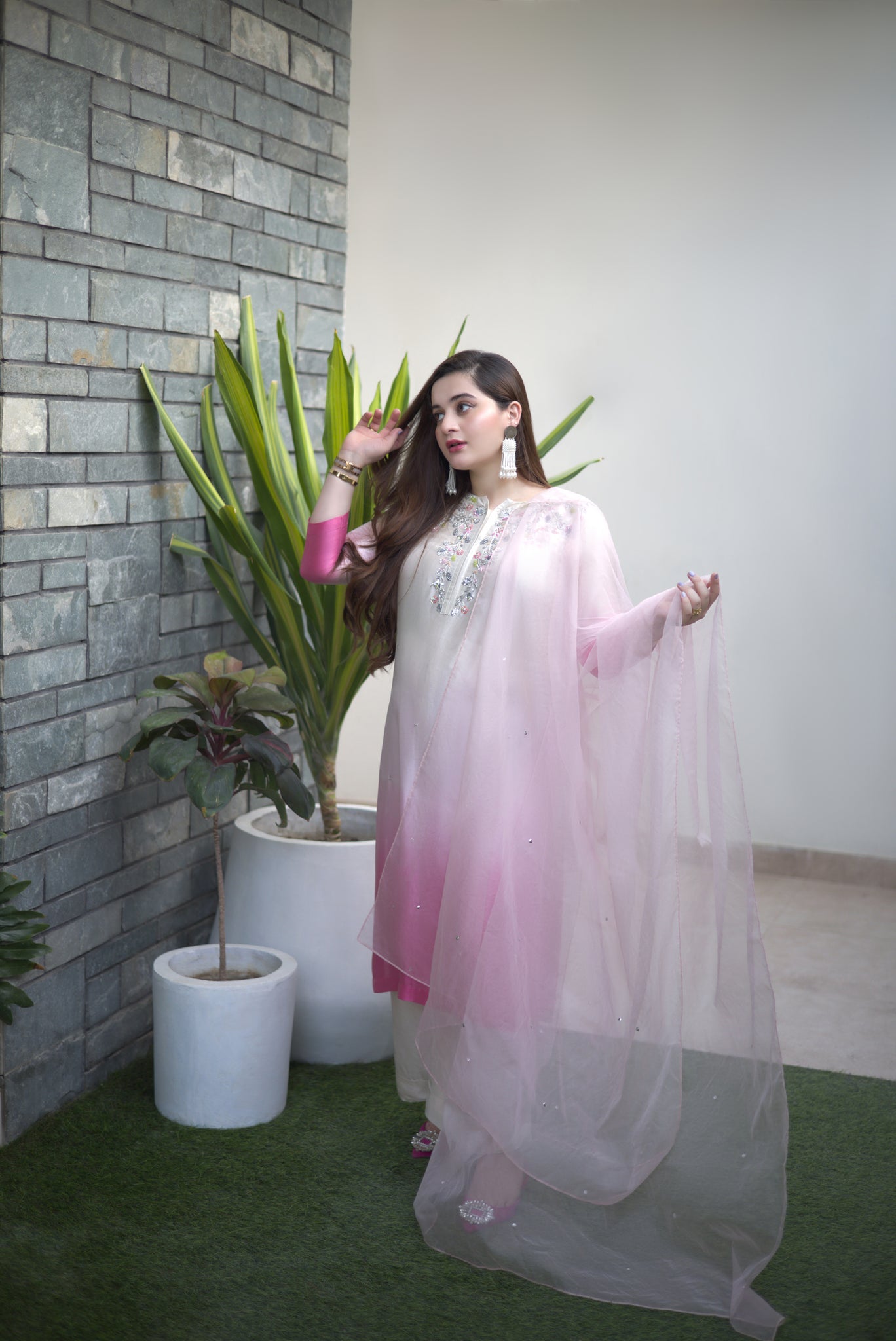 Aizaara