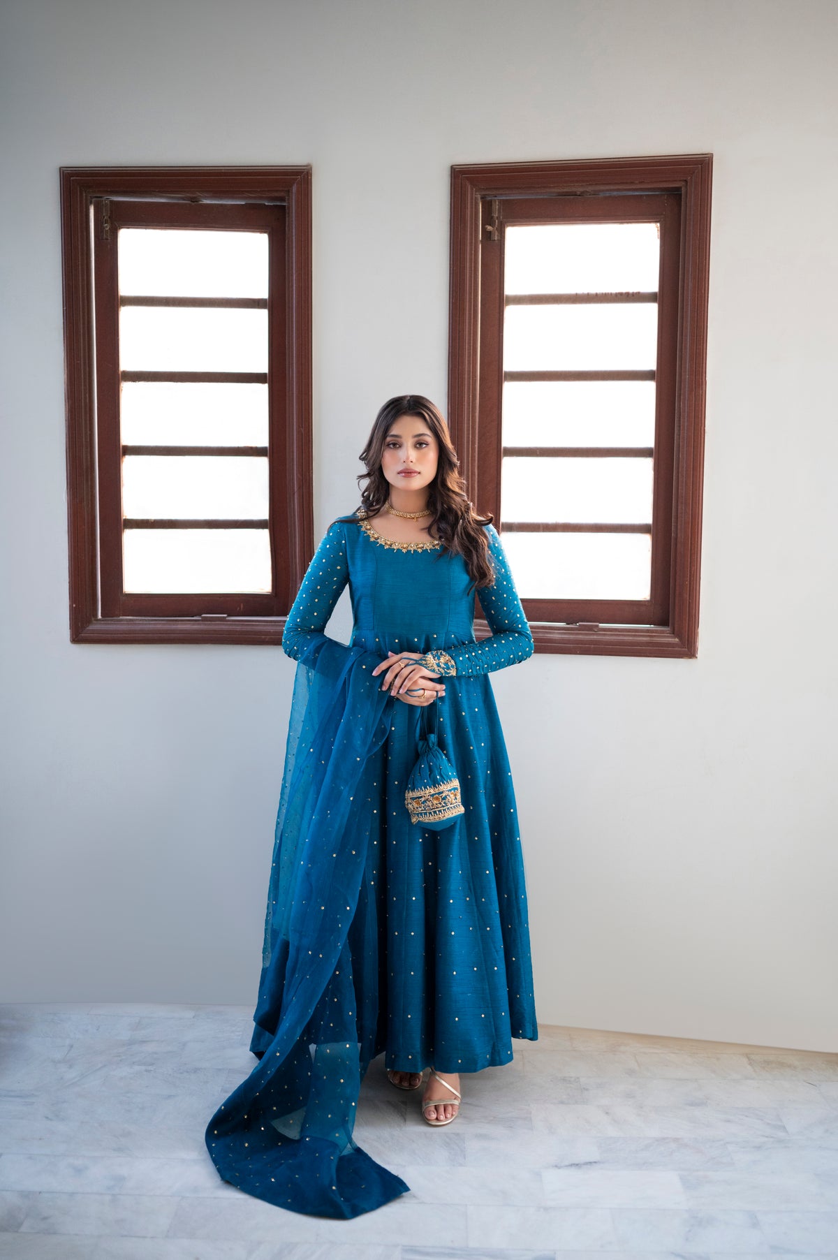 AAINA - photo 3