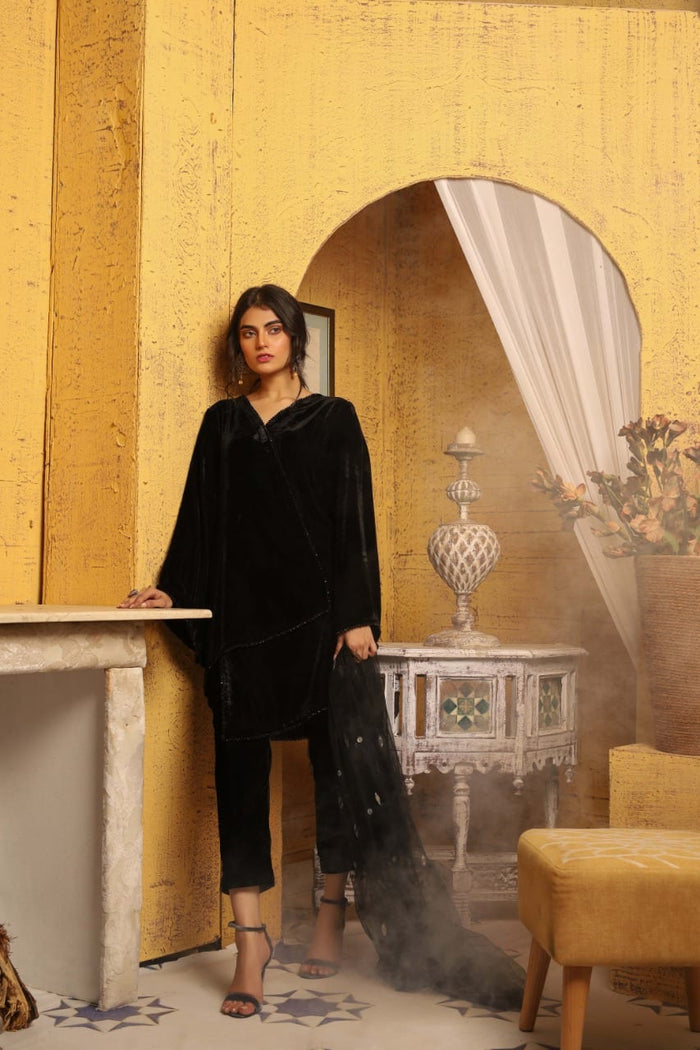 Eleonore - Aiman Minal Closet
