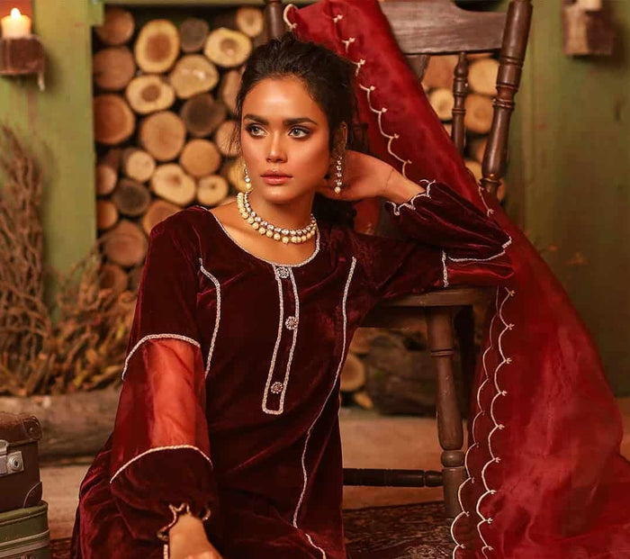 Rouge - Aiman Minal Closet