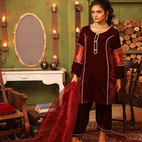 Rouge - Aiman Minal Closet