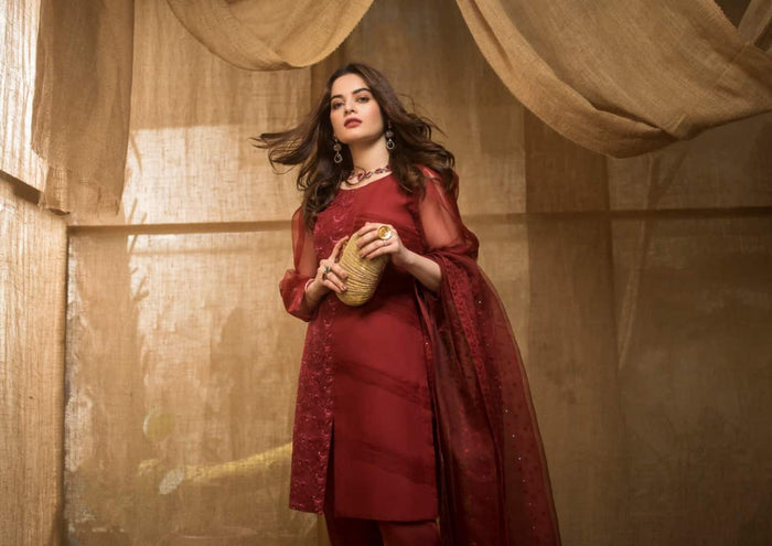 Sophia - Aiman Minal Closet