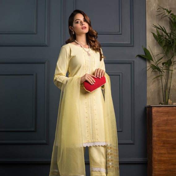Hayal - Aiman Minal Closet