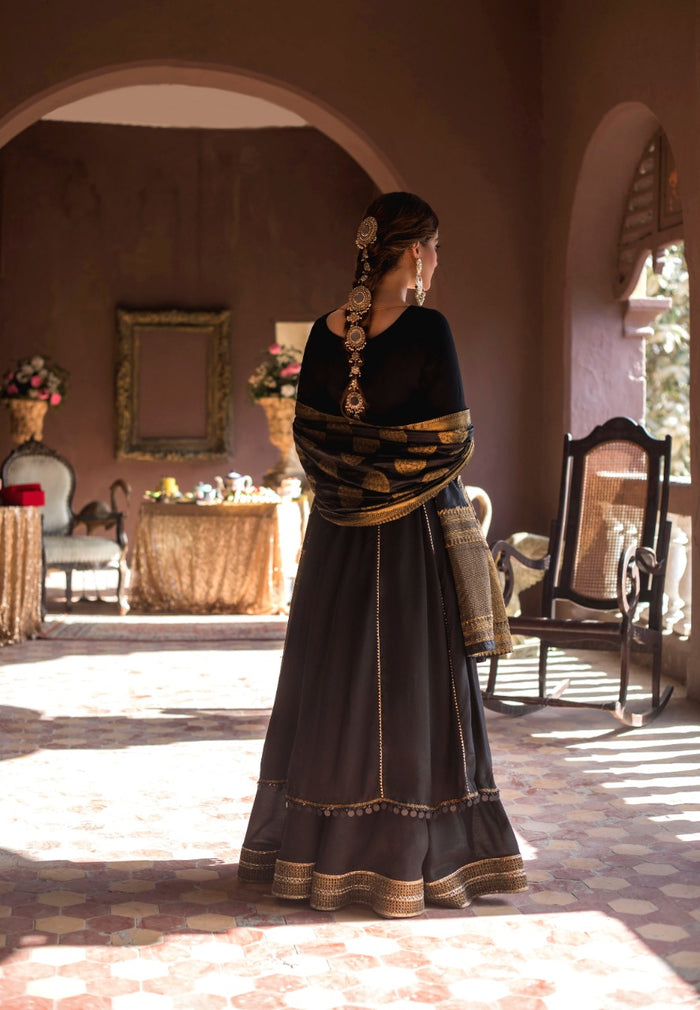Mehwar - Aiman Minal Closet