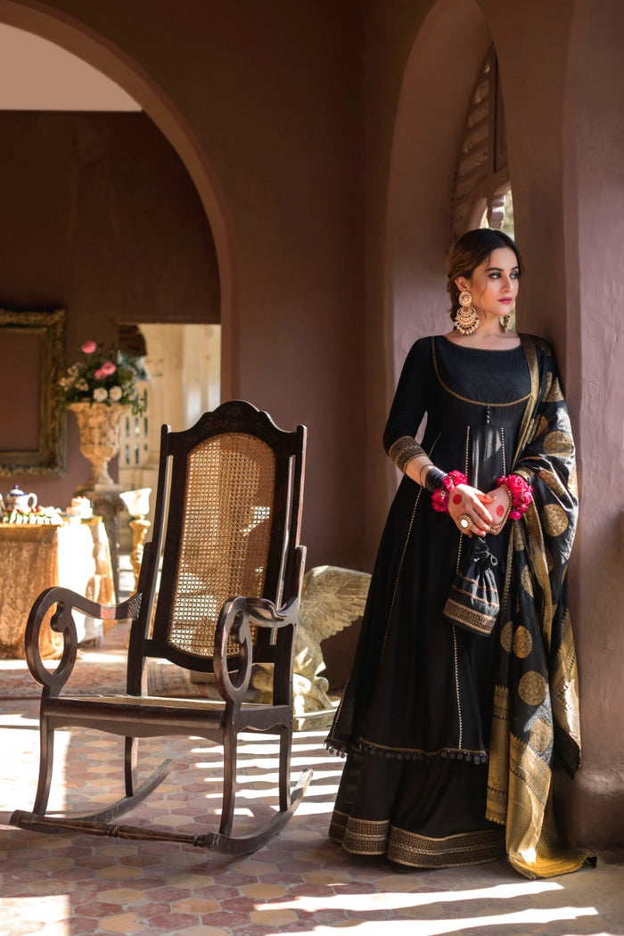 Mehwar - Aiman Minal Closet