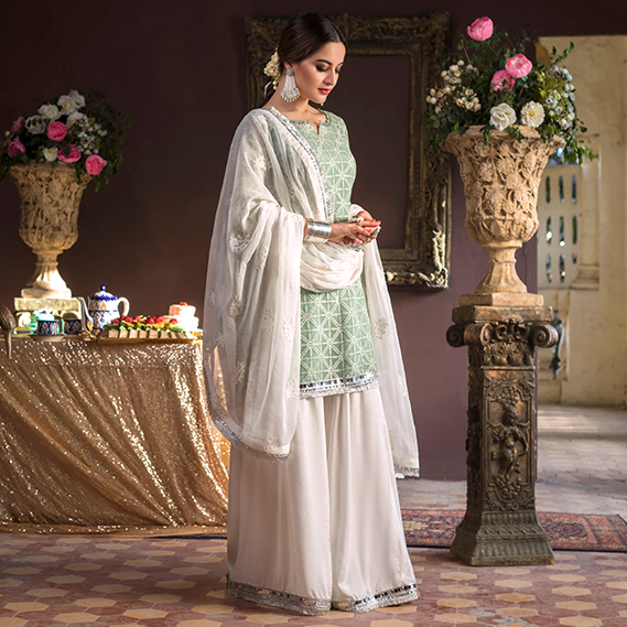 Rooha - Aiman Minal Closet